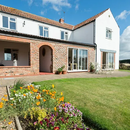 Deighton Lodge Deighton